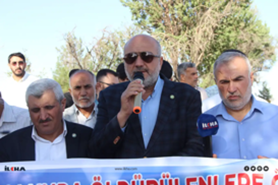Şehîdên Xanikê li ser gorên xwe hatin yadkirin