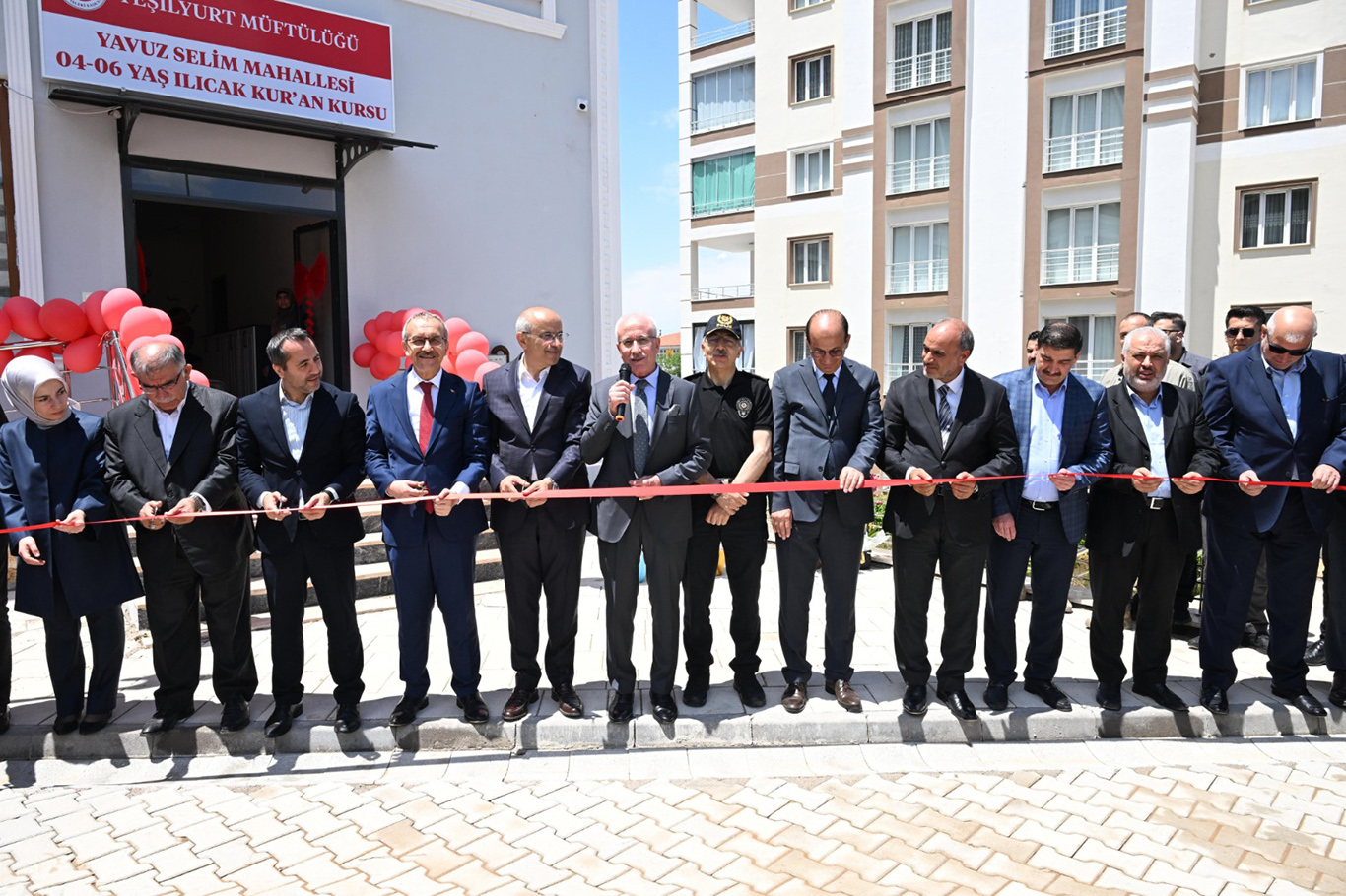 Malatya'da Ilıcak Camii ve Kur'an kursu dualarla açıldı Malatya'da Ilıcak Camii ve Kur'an kursu dualarla açıldı