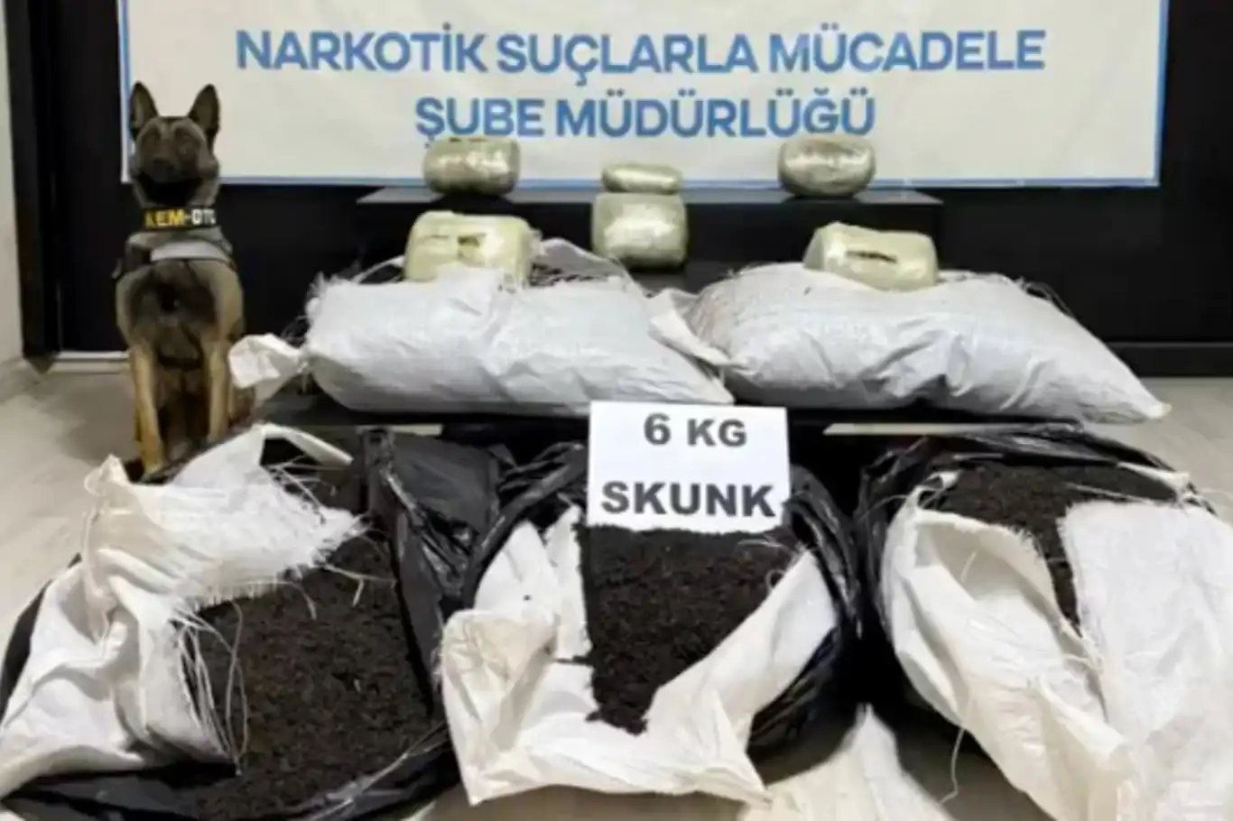 Hakkâri'de 6 kilogram sentetik uyuşturucu ele geçirildi