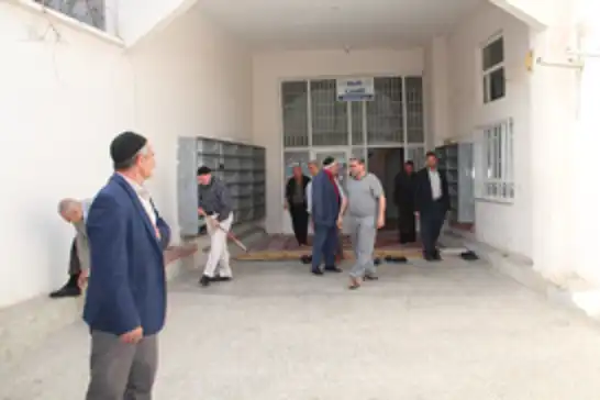 Batman'da borç nedeniyle camilerin elektriğinin kesilmesine vatandaşlardan tepki