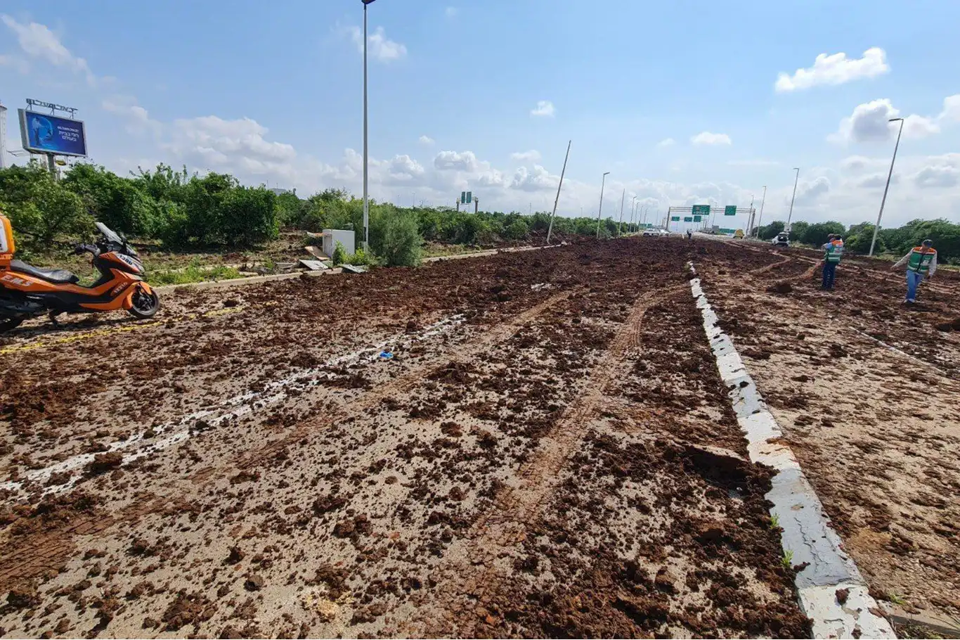 Ensarullah'tan dünyaya uyarı: Ben Gurion'a uçuşlarınızı durdurun, burası artık güvenli değil!