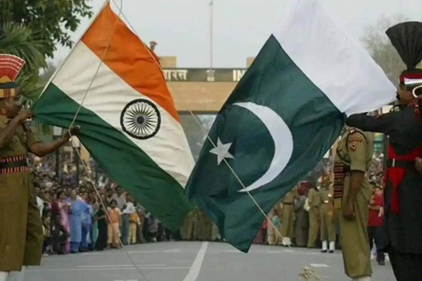 NY ji Hîndistan û Pakistanê re bang kir NY ji Hîndistan û Pakistanê re bang kir
