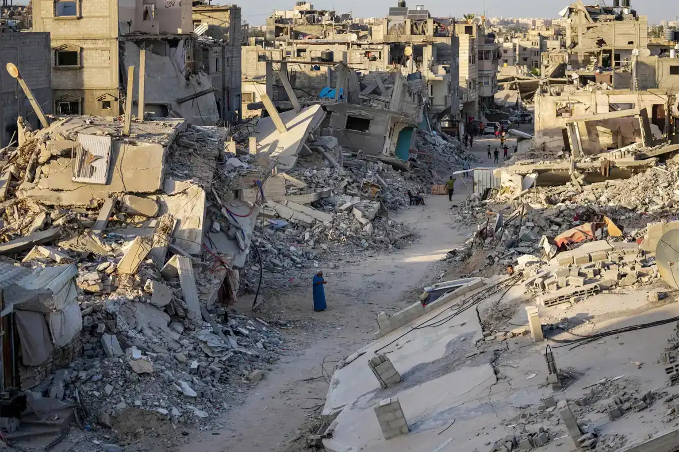 Ji îşxalkirina temamê Xezzeyê re biryara erê hat dayîn: Plana koçkirina bi zorê ket merîyetê Ji îşxalkirina temamê Xezzeyê re biryara erê hat dayîn: Plana koçkirina bi zorê ket merîyetê