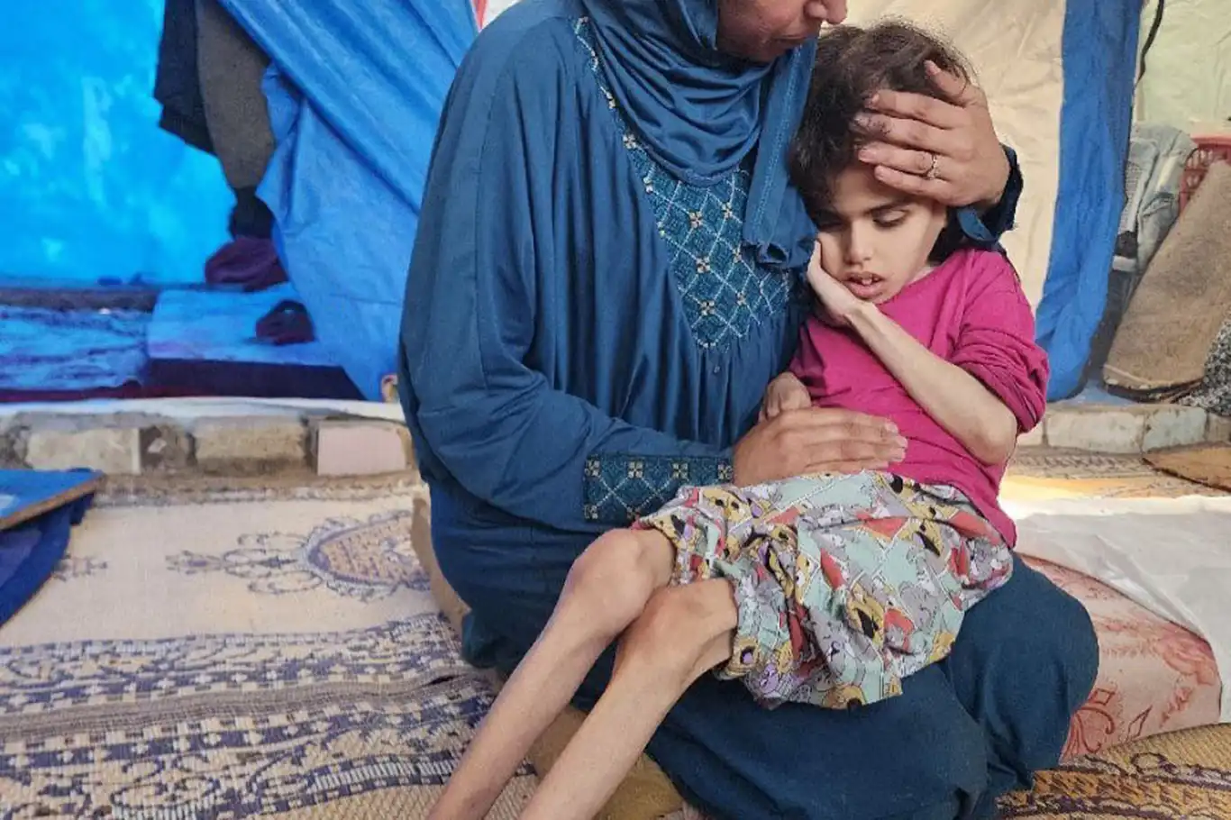 UNRWA: 66 bin Gazzeli çocuk açlıkla savaşıyor UNRWA: 66 bin Gazzeli çocuk açlıkla savaşıyor