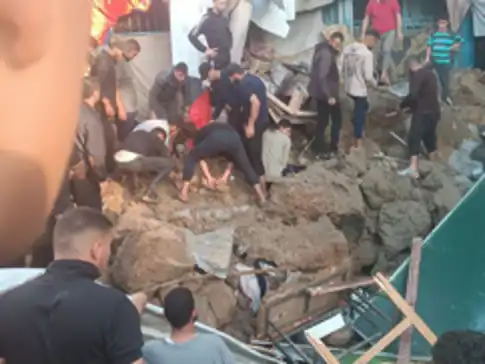 20 شهيداً وعشرات الجرحى بمجزرة مروعة وسط غزة