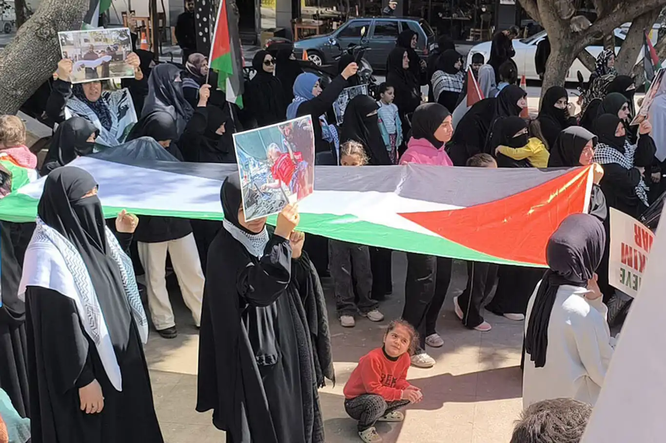 Adana'da "Büyük Gazze Yürüyüşü ve Mitingi" düzenlenecek Adana'da "Büyük Gazze Yürüyüşü ve Mitingi" düzenlenecek