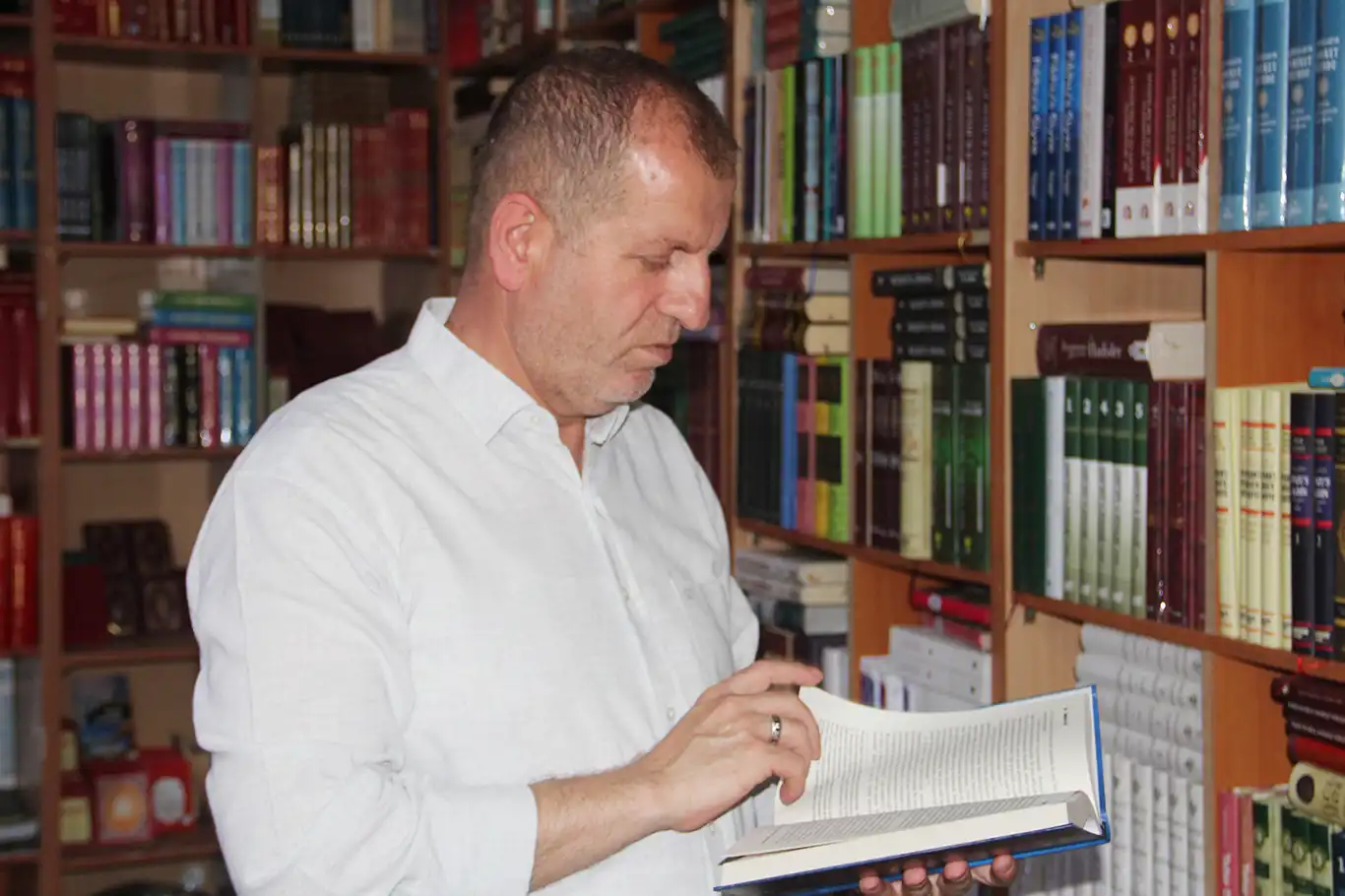 Tarihçi Çelik: Modernleşme ile işlevini yitiren vakıflar, yeniden canlanmalı Tarihçi Çelik: Modernleşme ile işlevini yitiren vakıflar, yeniden canlanmalı