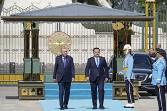 سەرۆک کۆماری تورکیا پێشوازی لە سەرۆک وەزیرانی عێراق دەکات