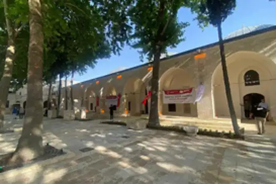 Tarihi Hasan Paşa Camii yeniden ibadete açıldı