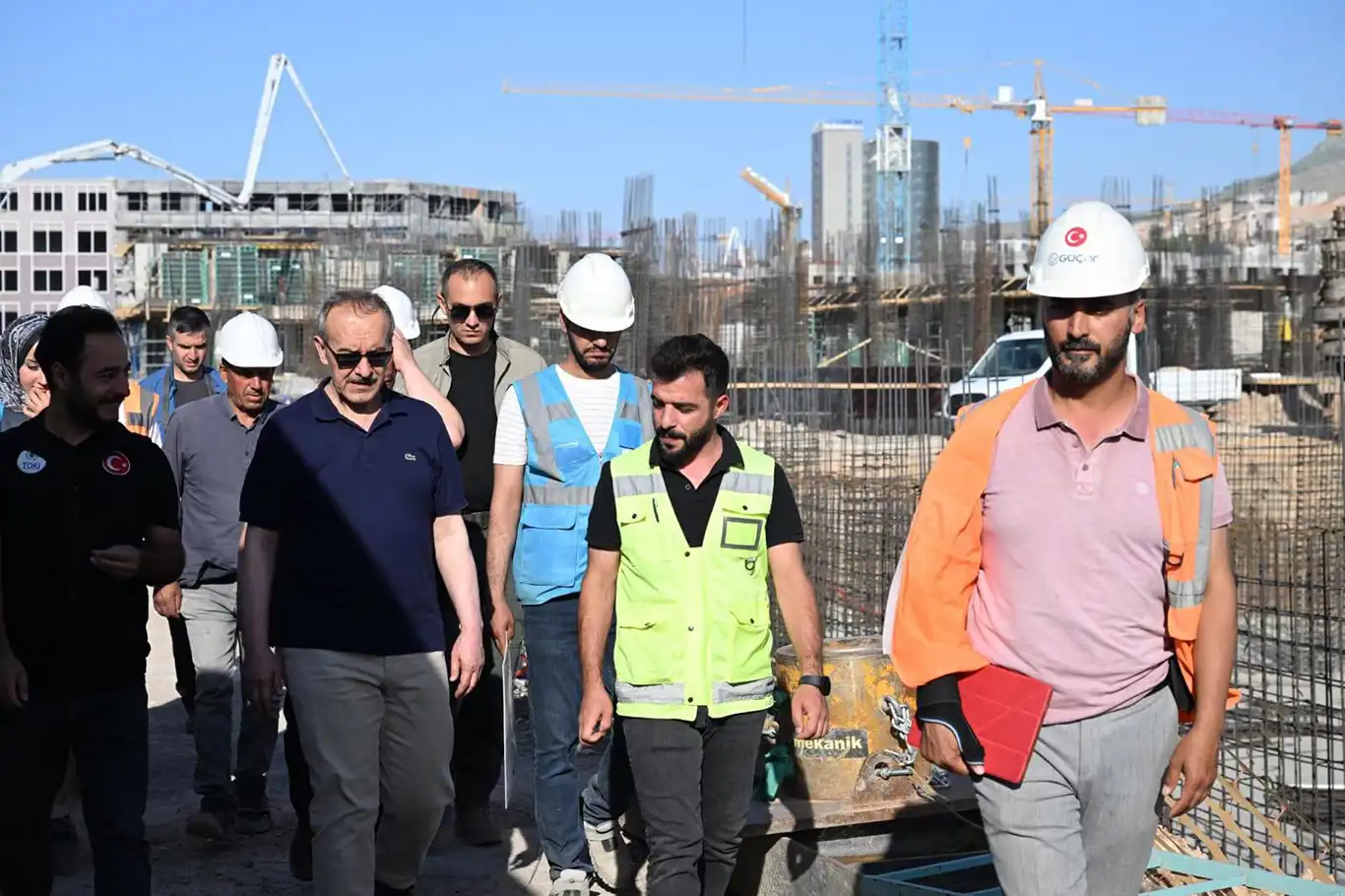 Vali Yavuz: Malatya’nın her noktasında hummalı bir çalışma yürütülüyor Vali Yavuz: Malatya’nın her noktasında hummalı bir çalışma yürütülüyor