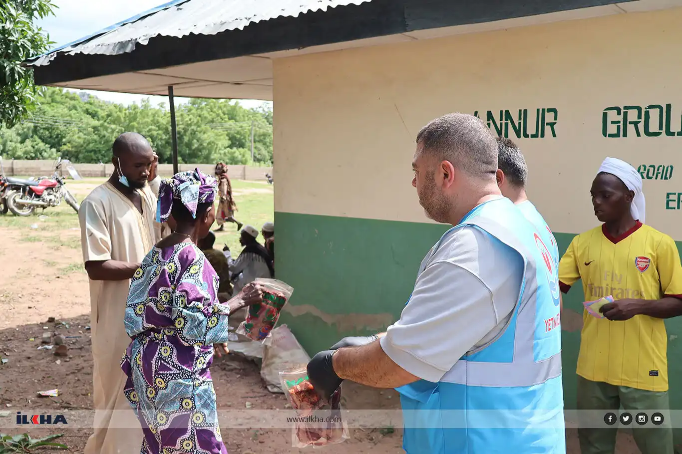 Islamic aid organizations bring Eid al-Adha joy to hundreds of needy families in Nigeria Islamic aid organizations bring Eid al-Adha joy to hundreds of needy families in Nigeria