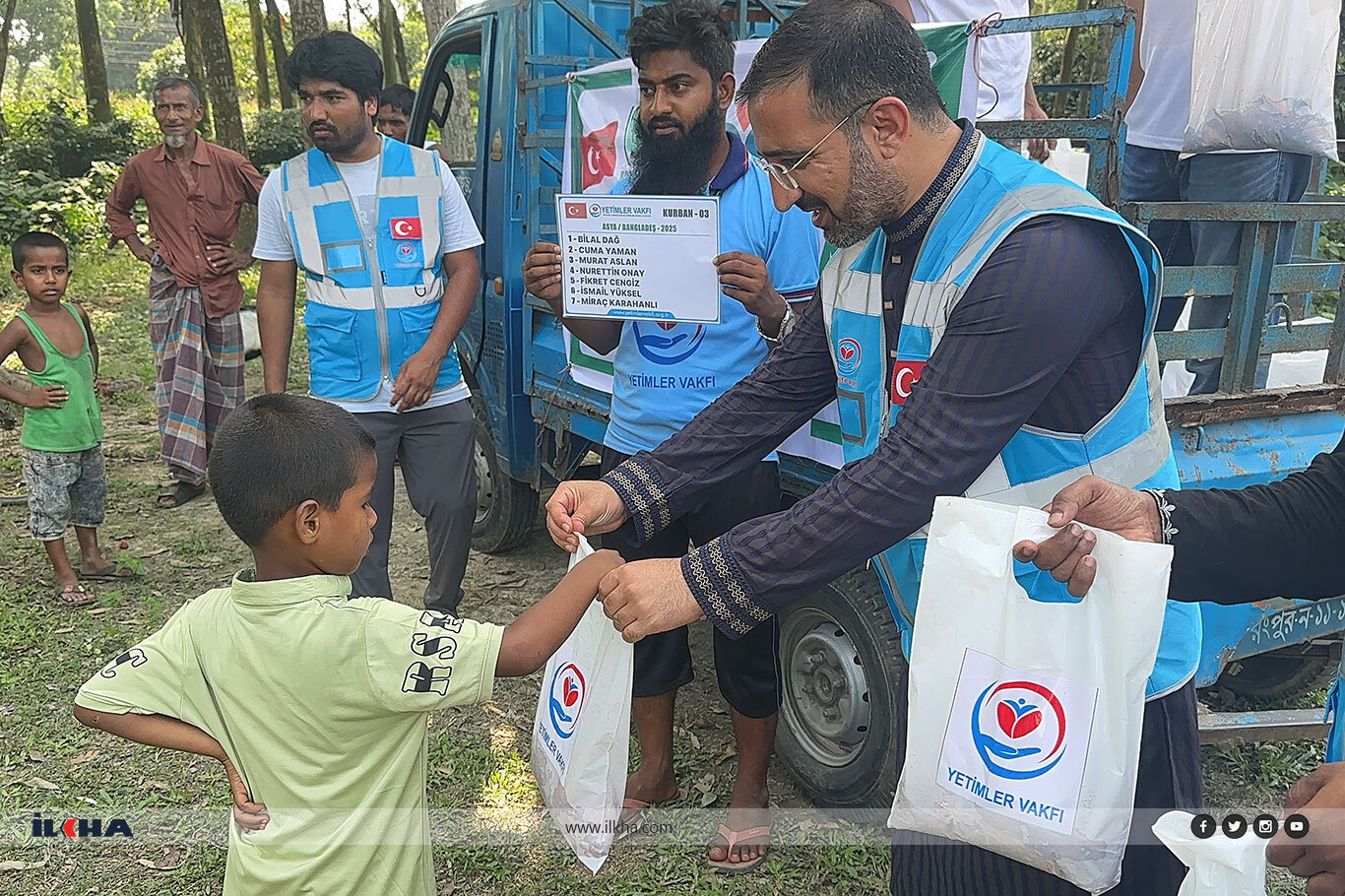 Orphans Foundation shares Eid blessings with Bangladesh’s poor Orphans Foundation shares Eid blessings with Bangladesh’s poor
