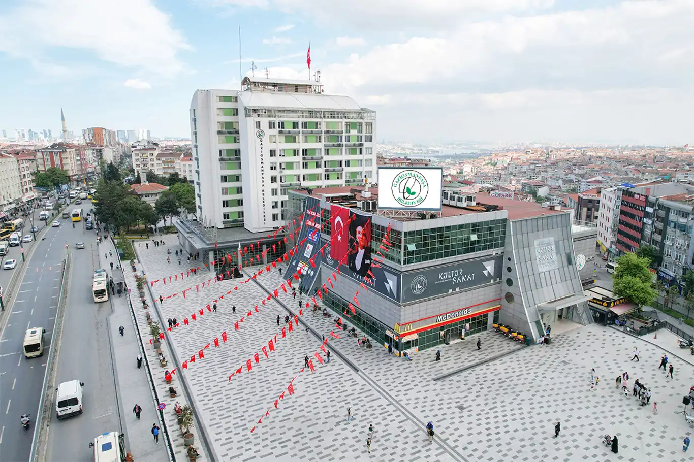 Başkanı görevden alınan Gaziosmanpaşa Belediyesi Ak Partiye geçti Başkanı görevden alınan Gaziosmanpaşa Belediyesi Ak Partiye geçti