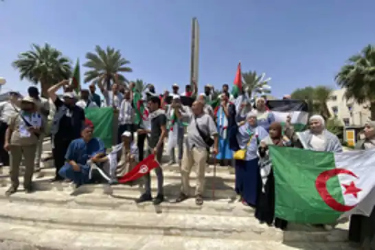 کاروان مقاومت در مسیر گذرگاه رفح حرکت می‌کند
