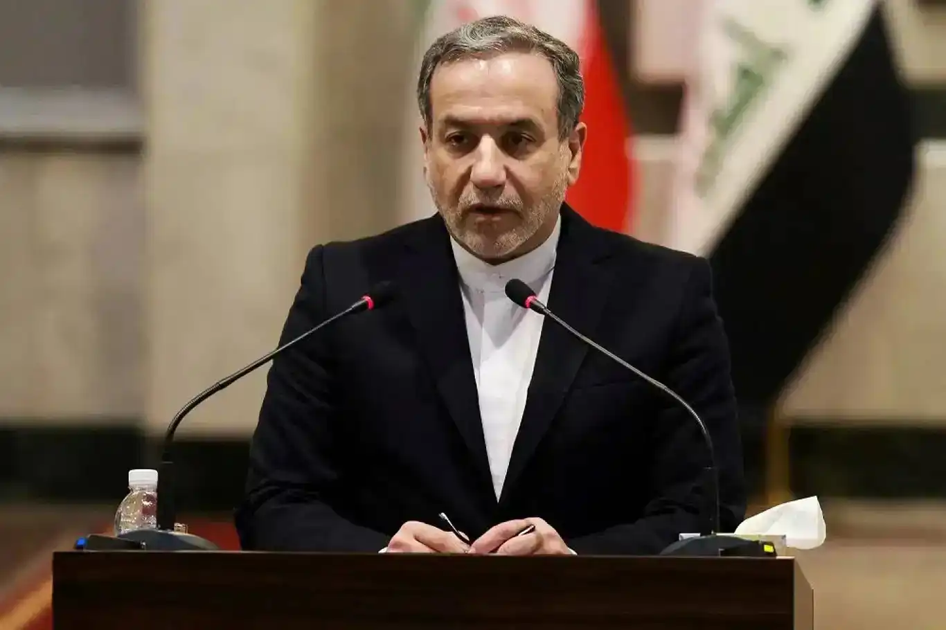 وزير الخارجية الإيراني: الاتفاق النووي مع أمريكا "قابل للتحقق" وزير الخارجية الإيراني: الاتفاق النووي مع أمريكا "قابل للتحقق"