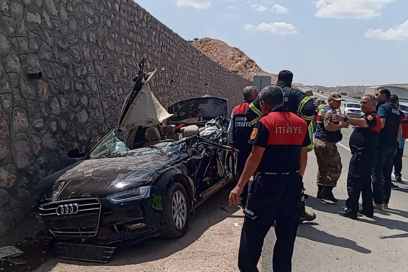 Siirt’te kazada yaralanan genç hayatını kaybetti Siirt’te kazada yaralanan genç hayatını kaybetti