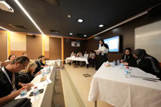 11 dilde gerçekleştirilen "8. Türkiye Münazaraları" İstanbul'da başladı