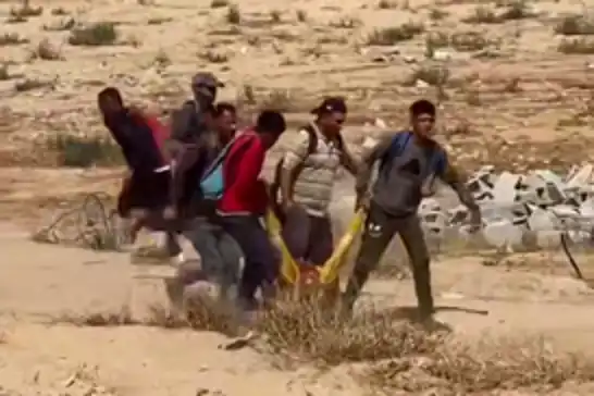 لە غەززە خەڵک بۆ لقە نانێک دەمرن: ژمارەی شەهیدان بۆ ٢٤٨ کەس و ژمارەی بریندارەکان بۆ ٢٠٥٨ کەس بەرزبووەتەوە