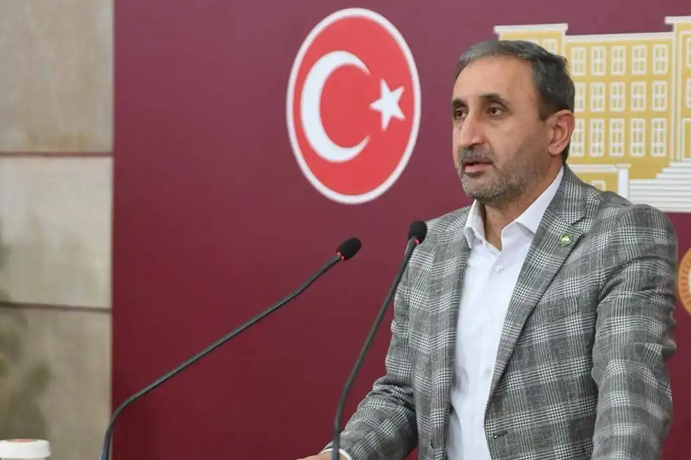 HÜDA PAR Genel Başkan Vekili Demir'den Mısır'daki gözaltılara tepki HÜDA PAR Genel Başkan Vekili Demir'den Mısır'daki gözaltılara tepki