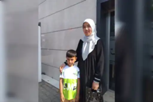 Özbekistan’a gönderilmek istenen Zebo Kadirova için aile yardım talep ediyor