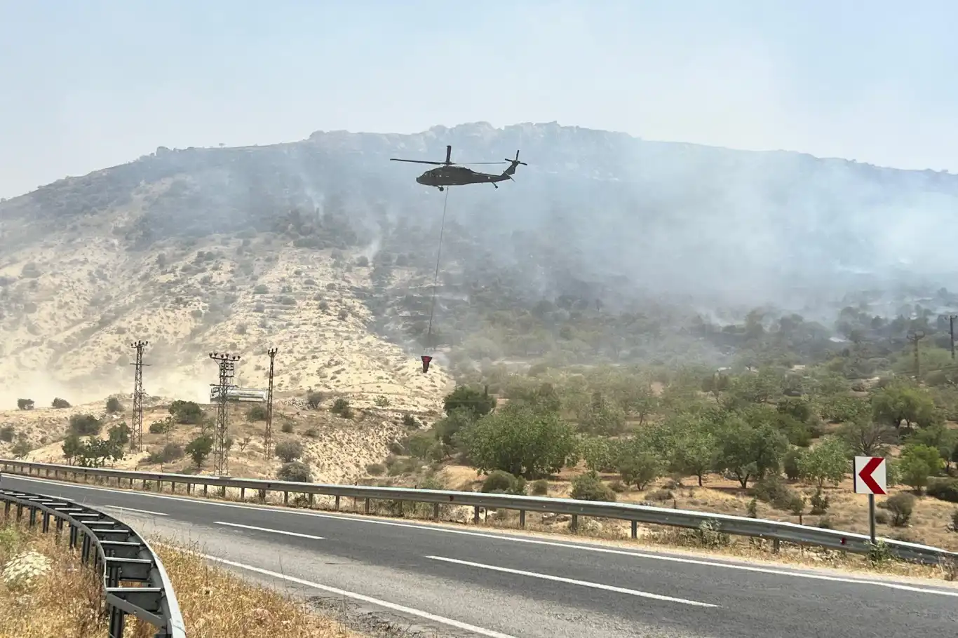 Mardin’deki orman yangını kontrol altına alındı Mardin’deki orman yangını kontrol altına alındı