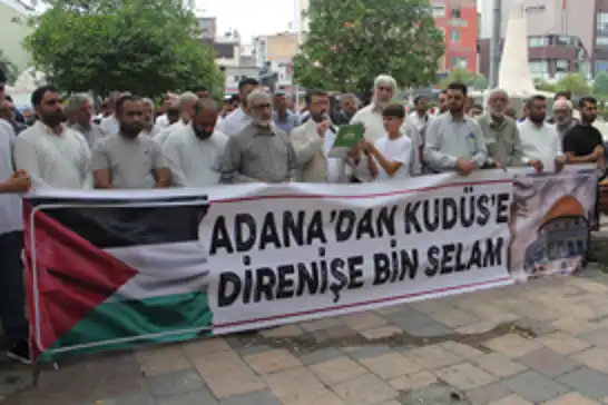 Adana'dan Küresel Vicdan Yürüyüşü'ne destek