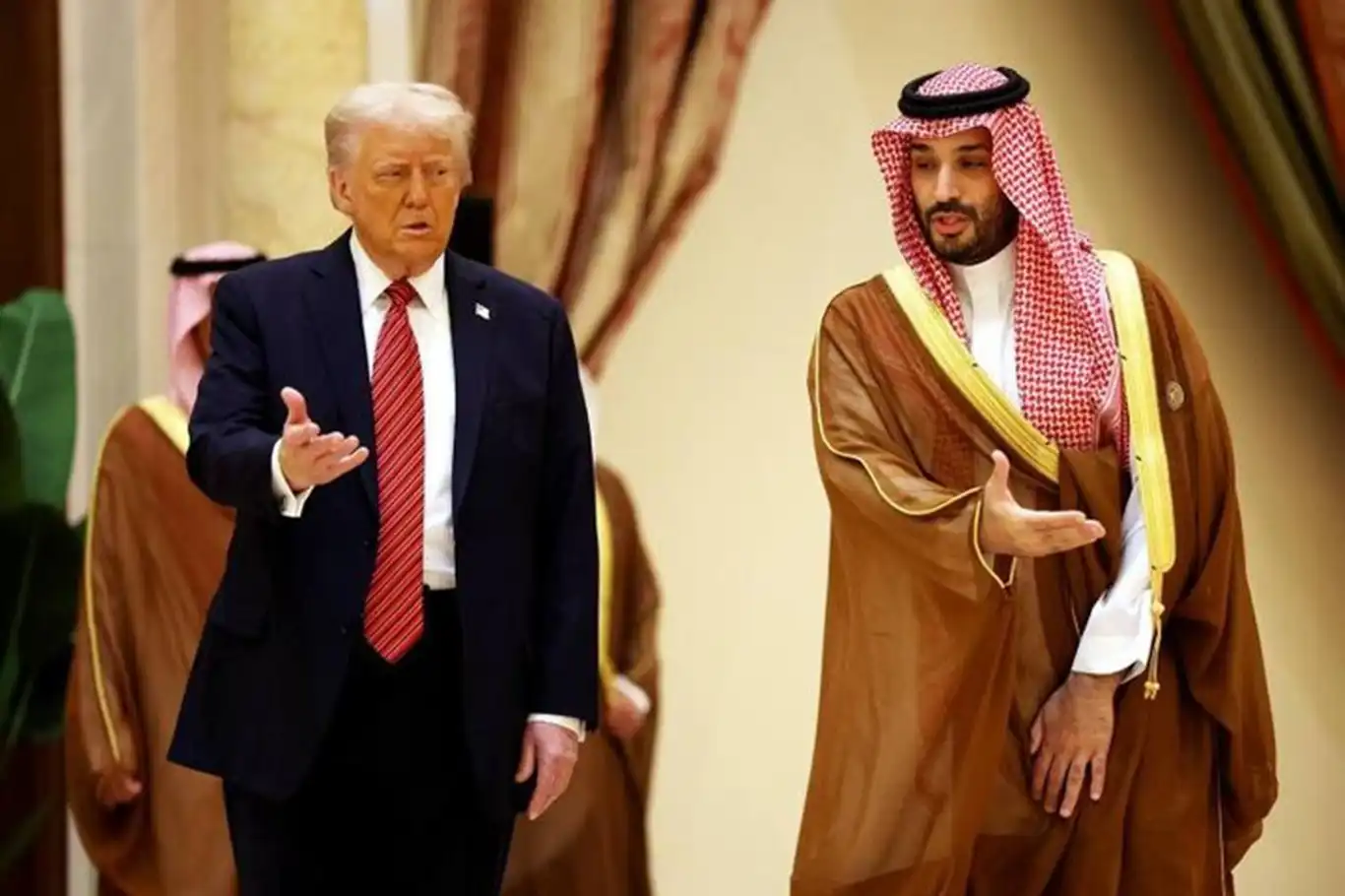 Trump, Prens Selman, Netanyahu ve Katar Emiri ile İran konusunda görüştü Trump, Prens Selman, Netanyahu ve Katar Emiri ile İran konusunda görüştü