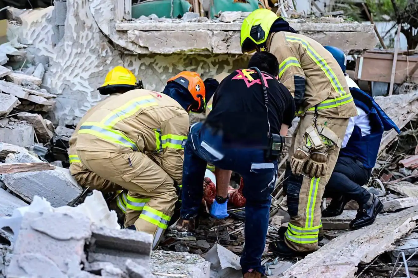 Iranian retaliation kills 3 Israeli settlers, dozens wounded in precision strikes Iranian retaliation kills 3 Israeli settlers, dozens wounded in precision strikes