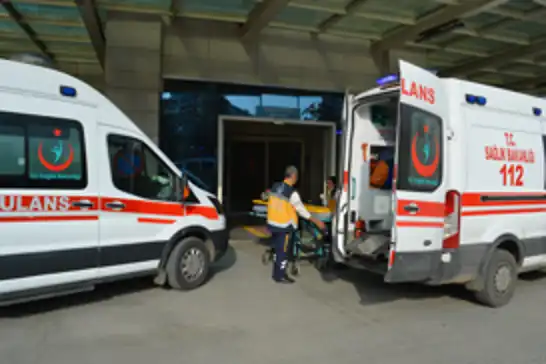 Siirt’te trafik kazası: 5 Kişi yaralandı
