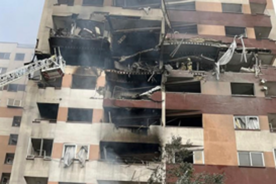 Siyonist rejimin İran'a saldırılarında 3 nükleer bilim insanı daha şehit oldu