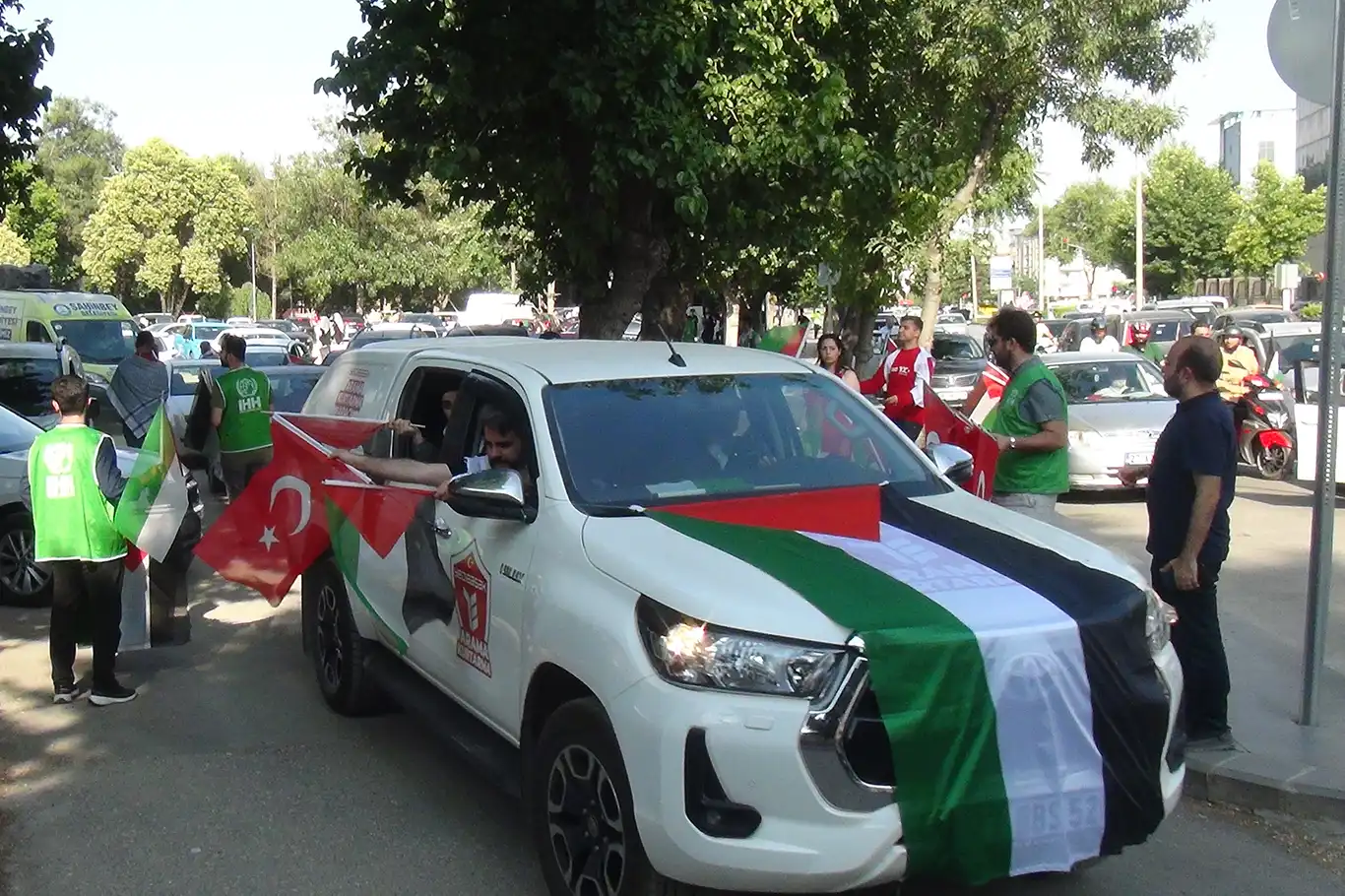 Gaziantepliler Gazze için konvoy oluşturdu
