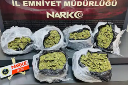 Batman'da uyuşturucu operasyonu: 5 kilo skunk ele geçirildi