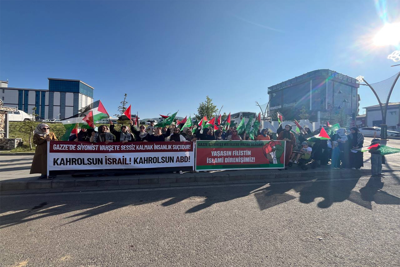 Bingöl’de “MARCH TO GAZA” yürüyüşü Bingöl’de “MARCH TO GAZA” yürüyüşü