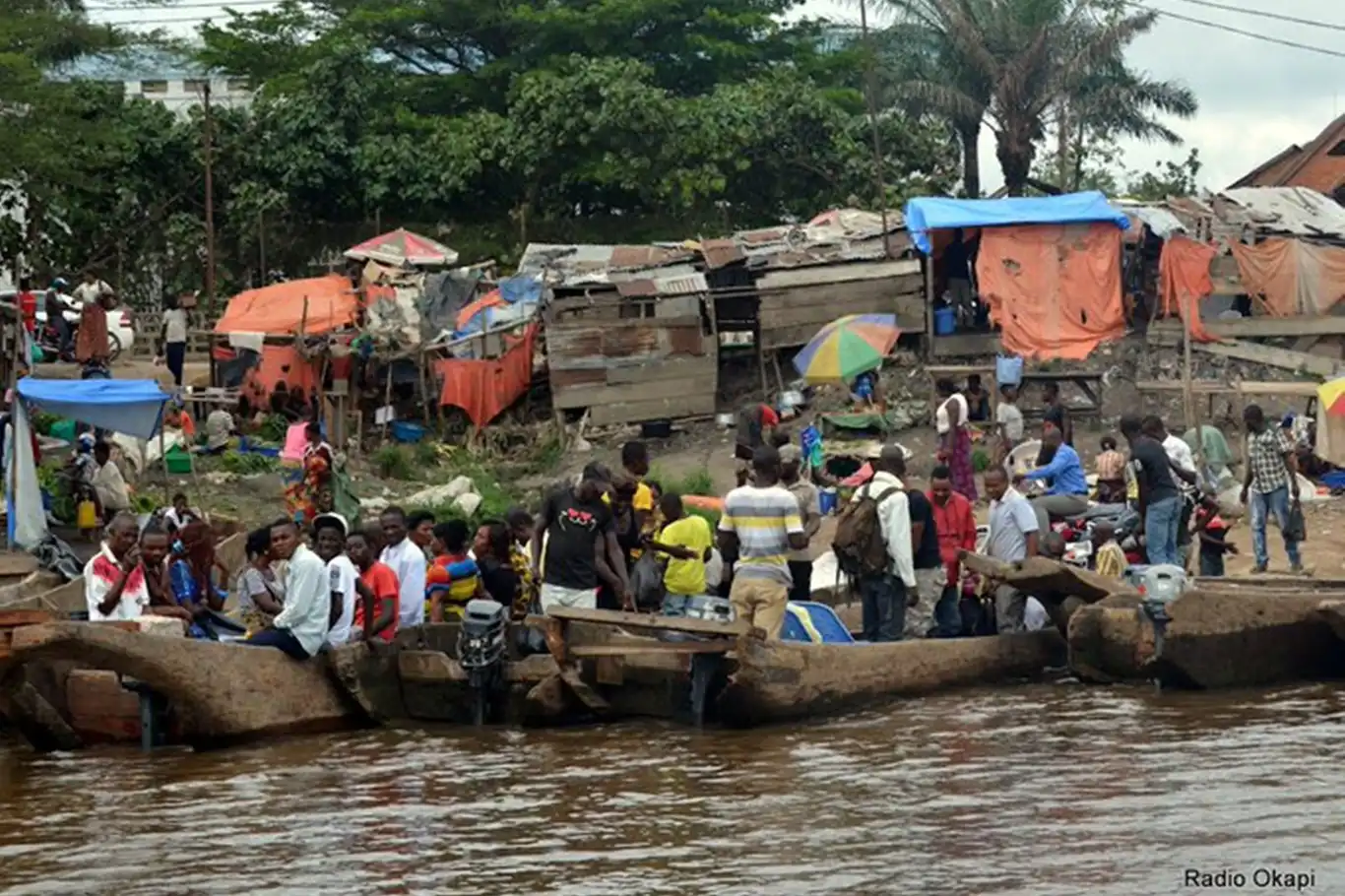 Kongo'da tekneler battı: 48 ölü 107 kişi kayıp