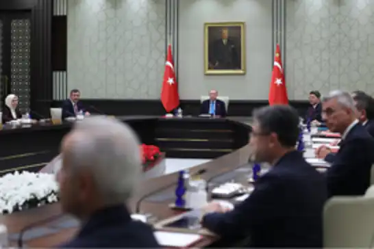 Kabine toplandı