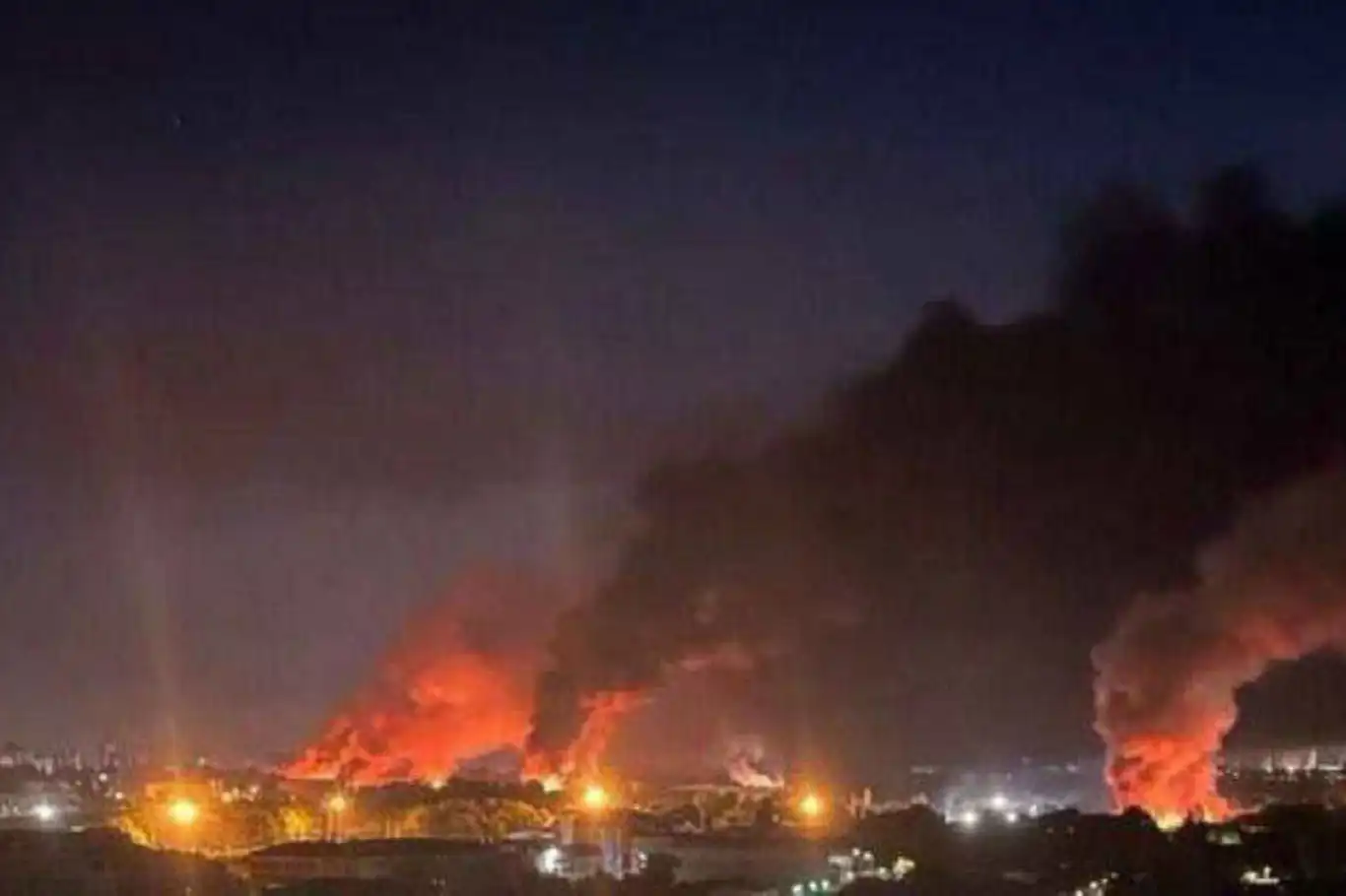 İran, Tel Aviv’i füzelerle vurdu