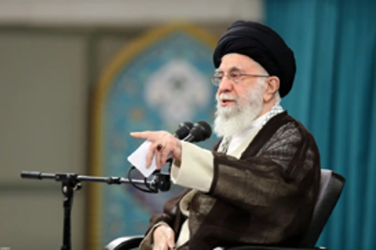 Khamenei warns U.S. against war: “Intervention will bring irreparable consequences”