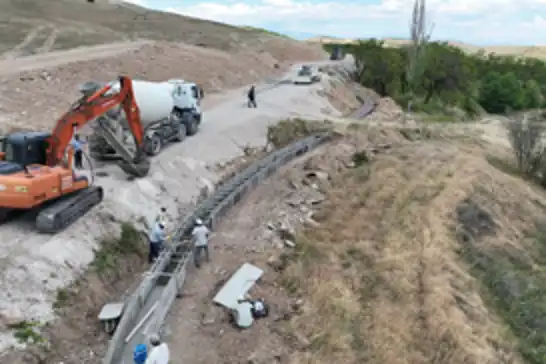 Malatya'da tarıma can suyu: Çayırköy’de sulama kanalı yapılıyor