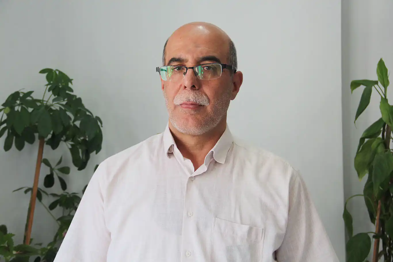 Yazar Aydın: Bu savaş, Batı dünyası ile İslam dünyası arasında bir var oluş savaşıdır Yazar Aydın: Bu savaş, Batı dünyası ile İslam dünyası arasında bir var oluş savaşıdır