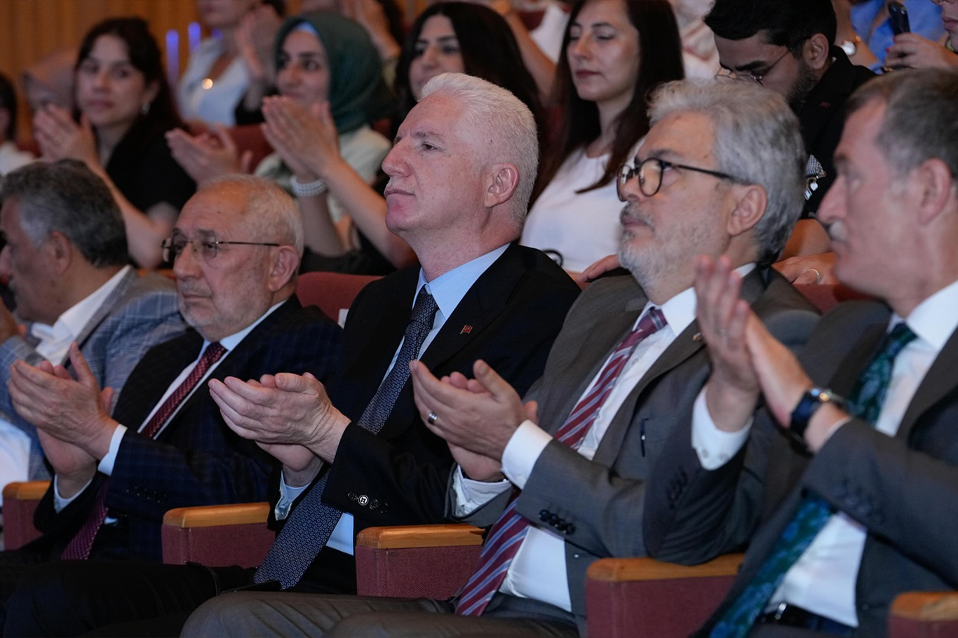 "Medeniyet Okumaları Projesi" kapsamında İstanbul'da 135 bin kitap okutuldu