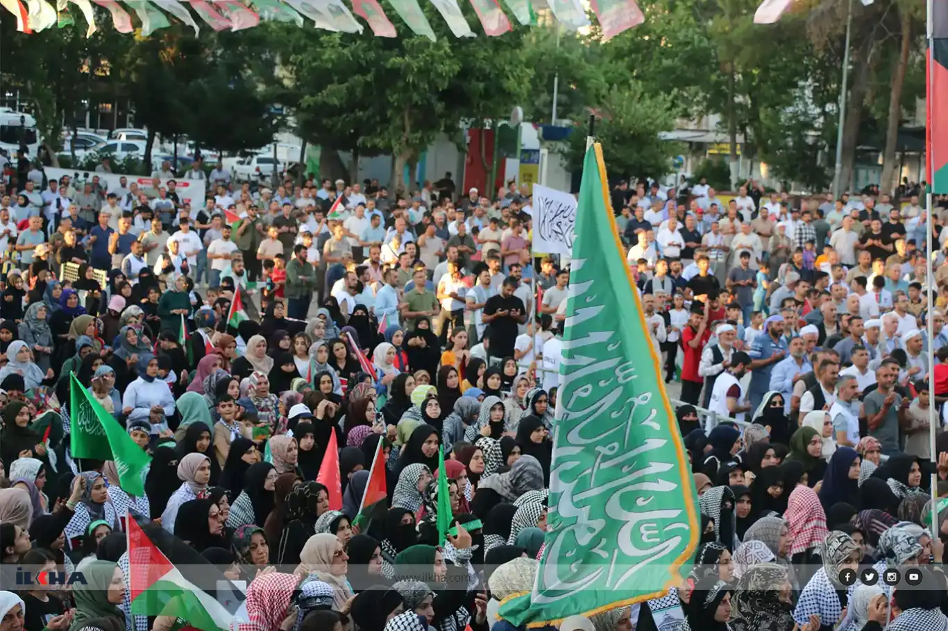 تنديدًا بجرائم الاحتلال الصهيوني..تنظيم "المسيرة الكبرى من أجل غزة" في شانلي أورفا تنديدًا بجرائم الاحتلال الصهيوني..تنظيم "المسيرة الكبرى من أجل غزة" في شانلي أورفا