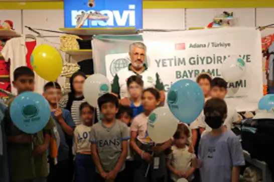 Umut Kervanı’ndan Adana'da yetimlere bayramlık sevinci