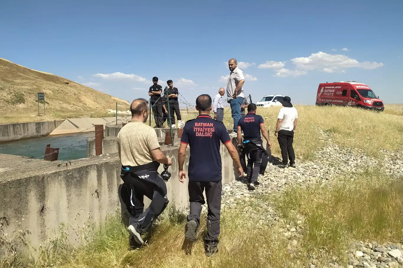 Batman'da sulama kanalına düşen kişiyi arama çalışmaları devam ediyor