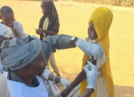 السودان.. أطباء بلا حدود تبدأ تطعيم 183 ألف طفل ضد الحصبة في دارفور