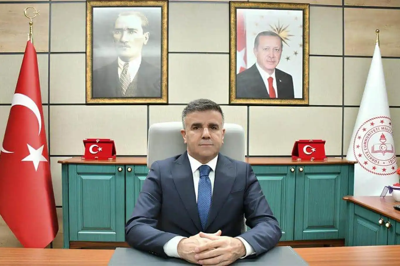 Şanlıurfa'da eğitim yılı tamamlandı: Sultanoğlu'ndan anlamlı mesaj Şanlıurfa'da eğitim yılı tamamlandı: Sultanoğlu'ndan anlamlı mesaj