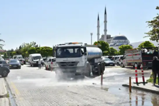 Yeşilyurt'ta ilçe genelinde temizlik çalışması yapıldı