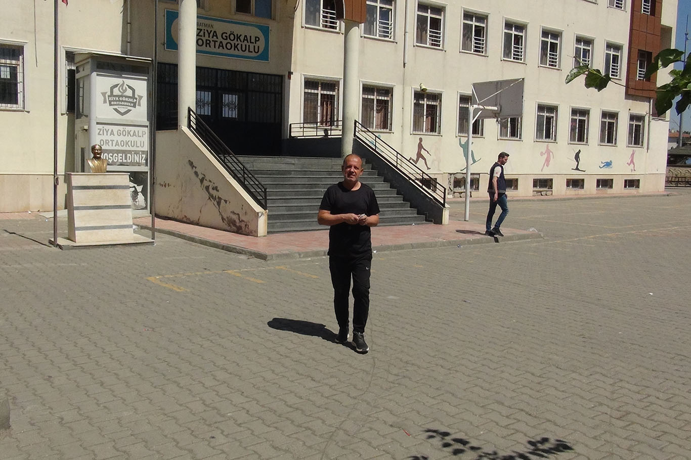 Batman'da sınava geç kalanlar içeri alınmadı