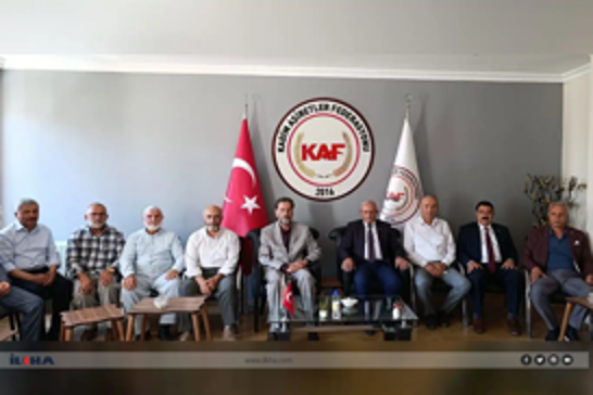 Nivîskarên Kovara Banga Heq Serdana Federasyona Eşîrên Kevnar dikin