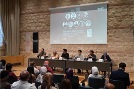 İstanbul'da "Susmayanlar: Filistin İçin Şiirler" programı gerçekleşti