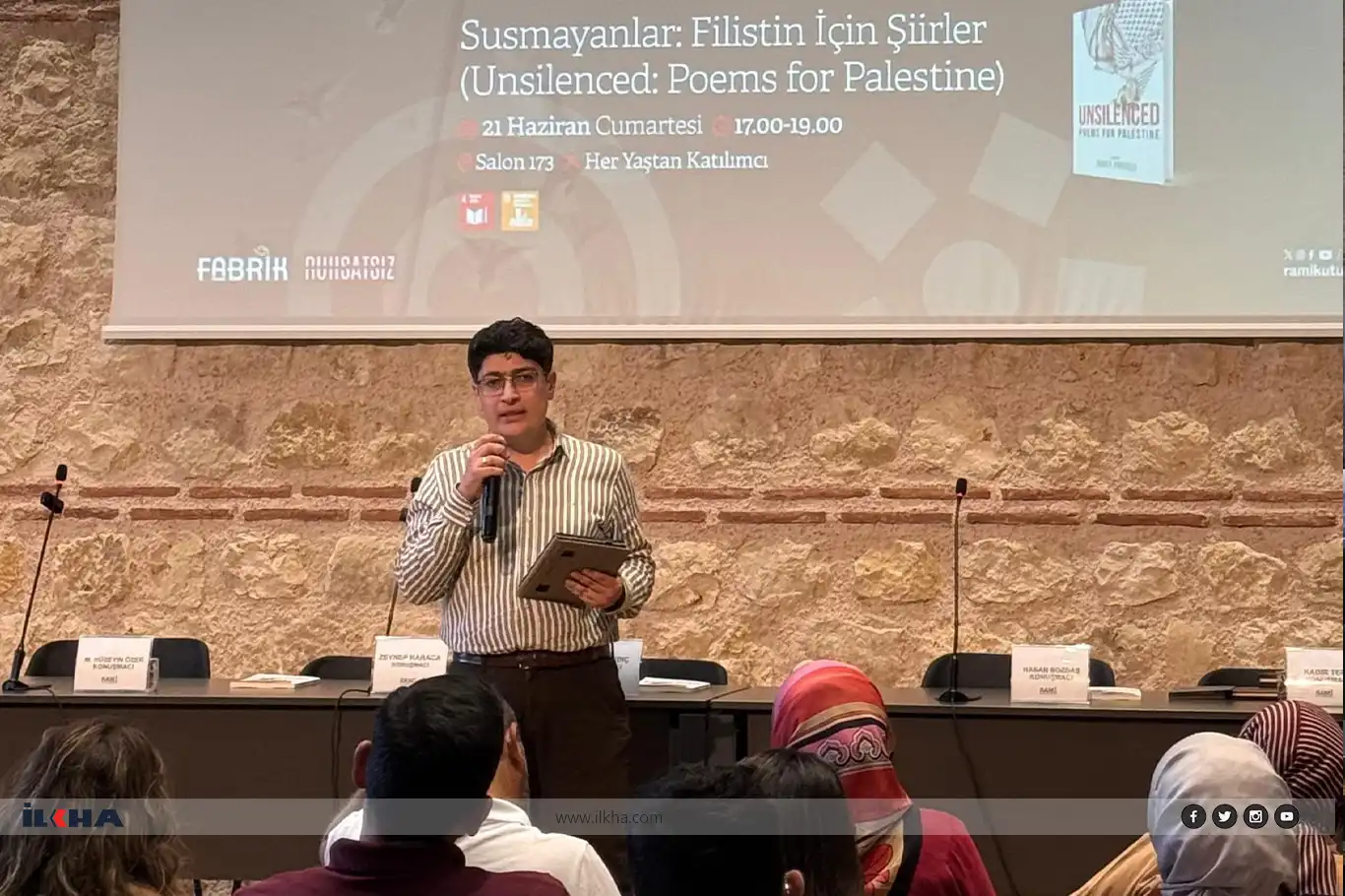 إسطنبول تحتفي بفلسطين شعريًا: "من لا يصمتون – قصائد من أجل فلسطين" تتحول إلى صوت عالمي للمقاومة إسطنبول تحتفي بفلسطين شعريًا: "من لا يصمتون – قصائد من أجل فلسطين" تتحول إلى صوت عالمي للمقاومة